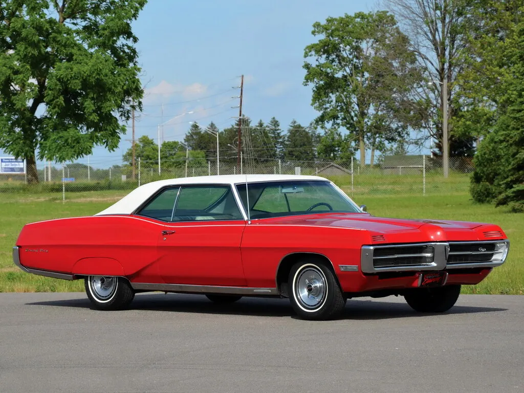Pontiac Grand Prix 2-й рестайлинг 1966, купе, 2 поколение (10.1966 - 09.1967)