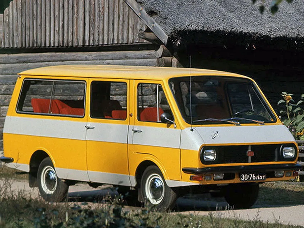 РАФ 2203 1975, автобус, 1 поколение, 2203 (12.1975 - 06.1987)
