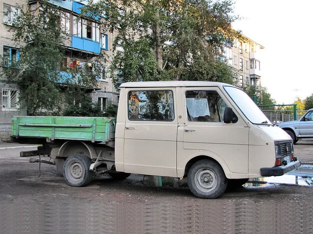 РАФ 2203 2-й рестайлинг 1994, бортовой грузовик, 1 поколение, 3311 (07.1994 - 09.1996)