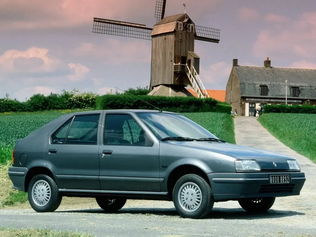 Renault 19 1988, хэтчбек 5 дв., 1 поколение, B53 (06.1988 - 03.1992)