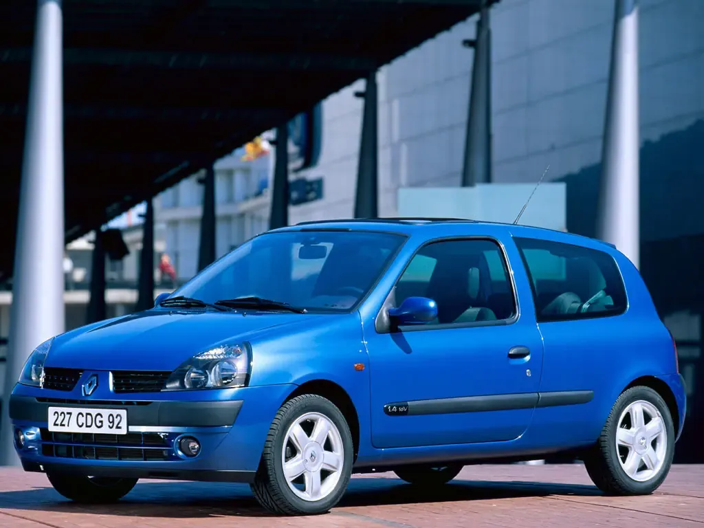 Renault Clio рестайлинг 2001, хэтчбек 3 дв., 2 поколение (06.2001 - 08.2005)