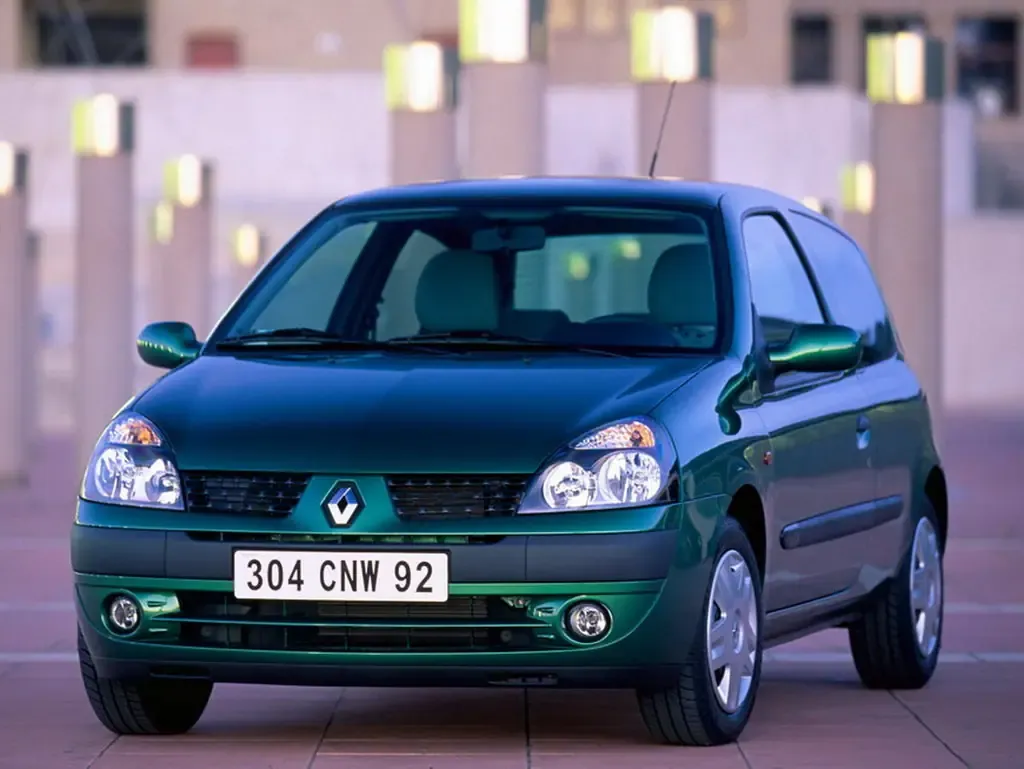 Renault Clio рестайлинг 2001, хэтчбек 3 дв., 2 поколение, CB (06.2001 - 09.2012)