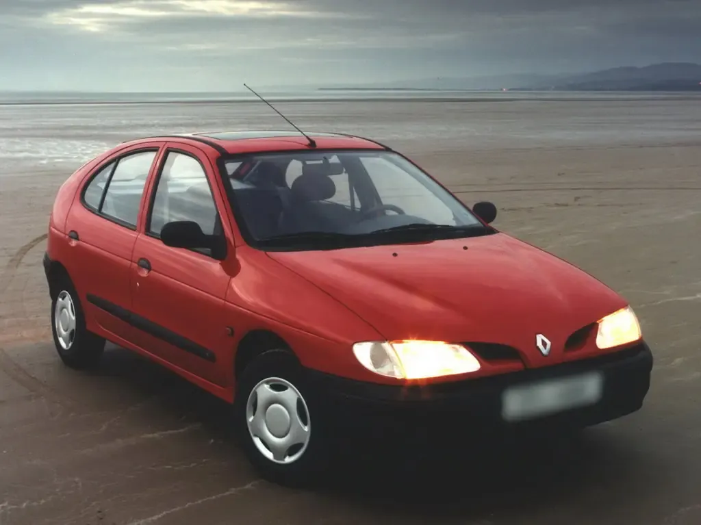Renault Megane 1995, хэтчбек 5 дв., 1 поколение (10.1995 - 02.1999)