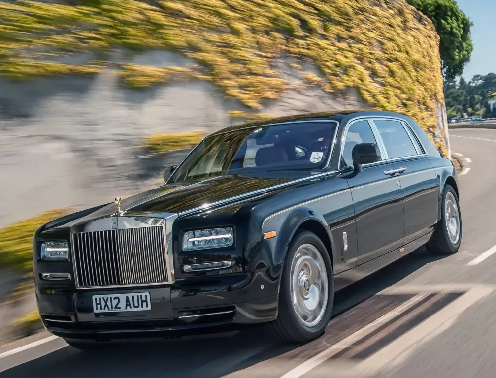 Rolls-Royce Phantom 2-й рестайлинг 2012, седан, 7 поколение (03.2012 - 12.2016)