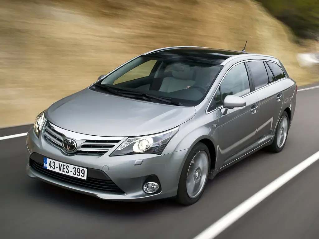 Toyota Avensis рестайлинг 2011, универсал, 3 поколение, T270 (10.2011 - 07.2015)