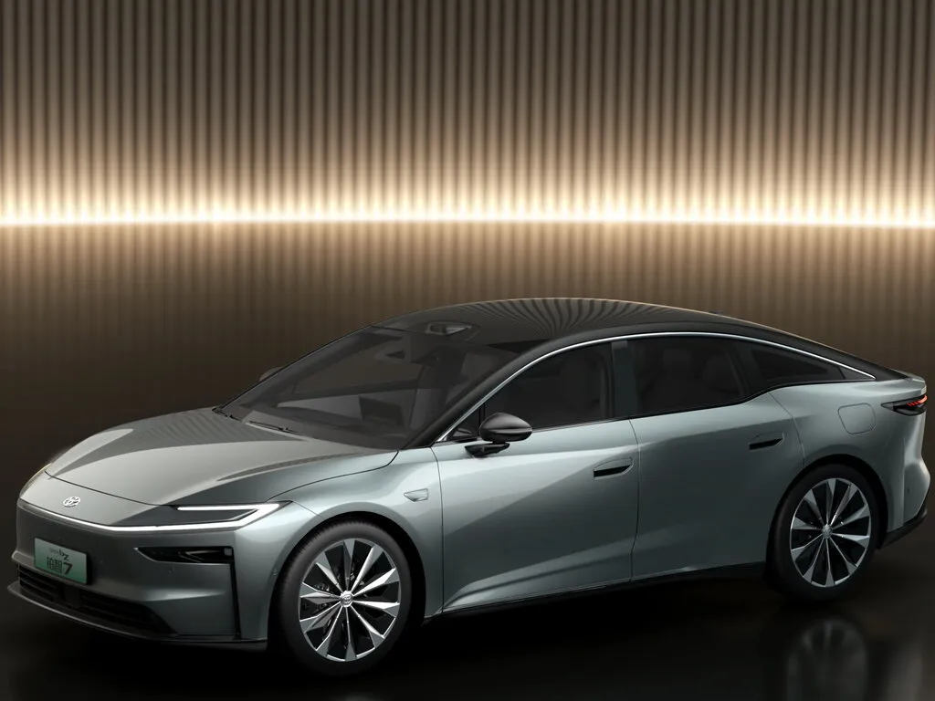 Toyota bZ7 2025, седан, 1 поколение (04.2025 - н.в.)