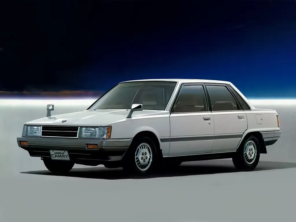 Toyota Camry 1982, седан, 1 поколение, V10 (03.1982 - 05.1984)