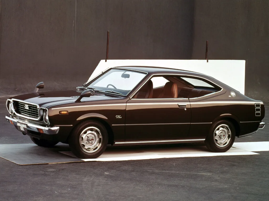 Toyota Corolla 1974, купе, 3 поколение, E30 (04.1974 - 12.1976)
