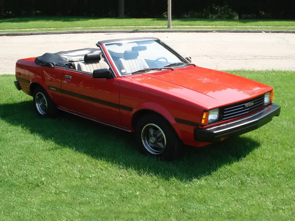 Toyota Corolla 1981, открытый кузов, 4 поколение, E70 (08.1981 - 07.1983)