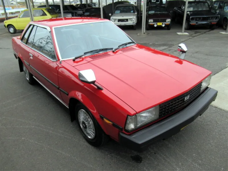 Toyota Corolla рестайлинг 1981, купе, 4 поколение, E70 (08.1981 - 04.1983)