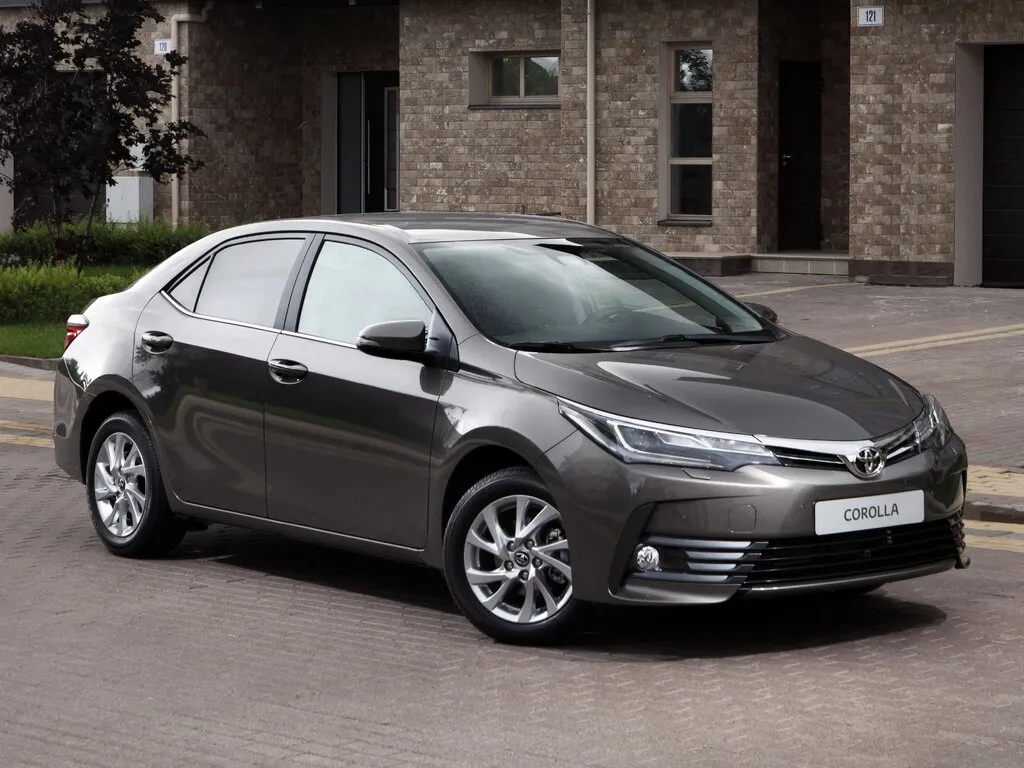 Toyota Corolla рестайлинг 2016, седан, 11 поколение, E180 (03.2016 - 01.2019)
