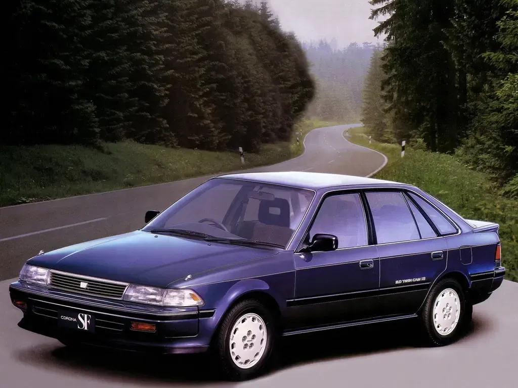Toyota Corona SF 1987, лифтбек, 9 поколение, T170 (12.1987 - 10.1989)
