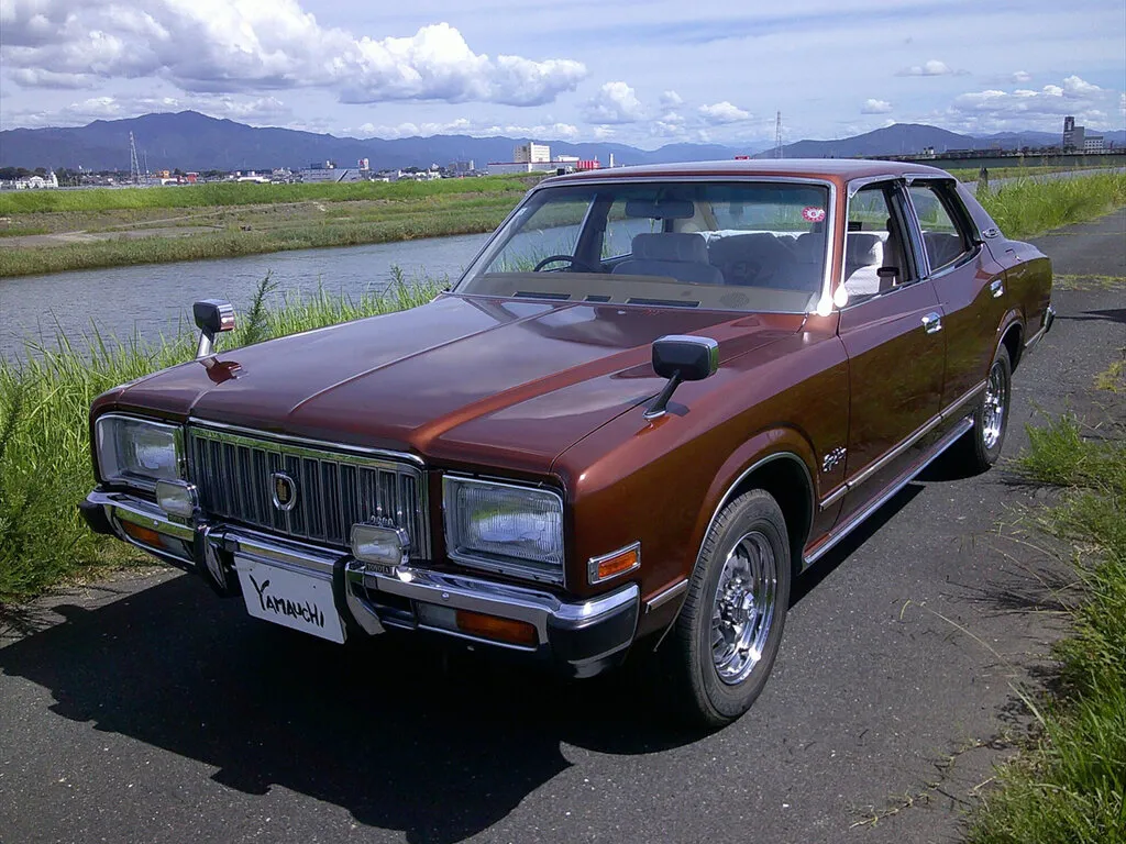 Toyota Crown рестайлинг 1976, седан, 5 поколение, S100 (11.1976 - 01.1978)
