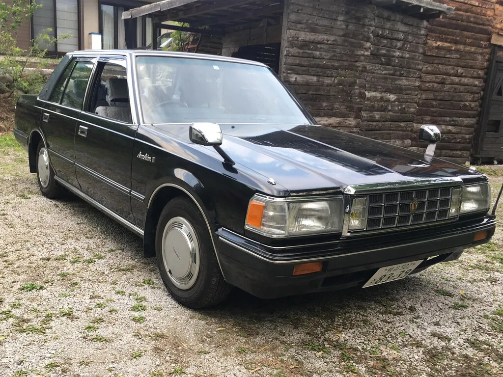 Toyota Crown рестайлинг 1985, седан, 7 поколение, S120 (09.1985 - 08.1987)