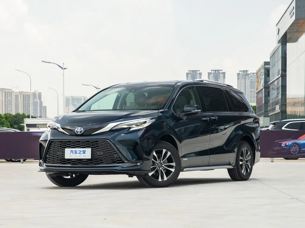 Toyota Granvia 2022, минивэн, 3 поколение, XL40 (05.2022 - н.в.)