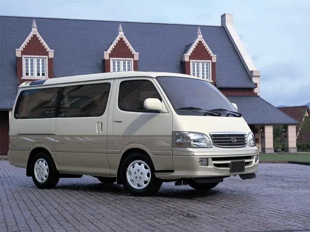 Toyota Hiace 1995, минивэн, 4 поколение, H100 (08.1995 - 04.2005)
