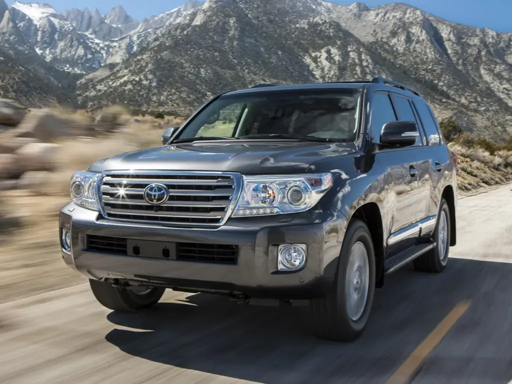 Toyota Land Cruiser рестайлинг 2012, джип/suv 5 дв., 11 поколение, J200 (01.2012 - 12.2015)