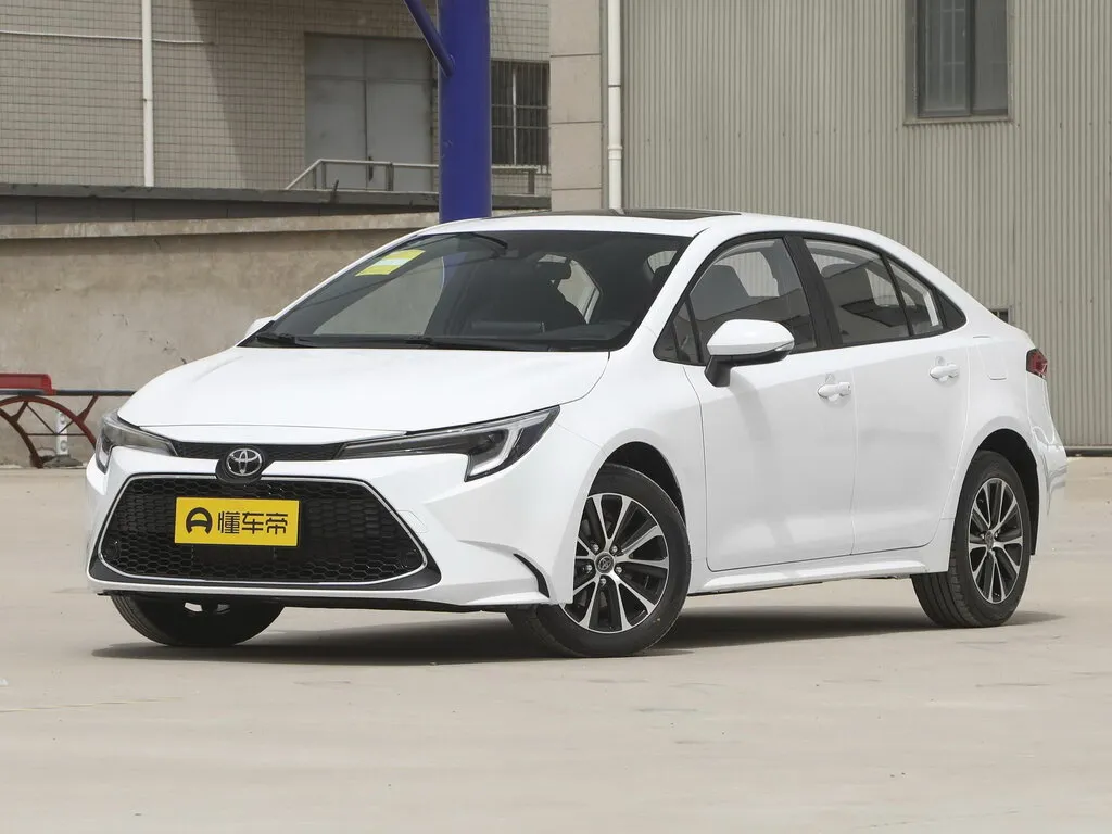 Toyota Levin рестайлинг 2022, седан, 12 поколение, E210 (09.2022 - н.в.)