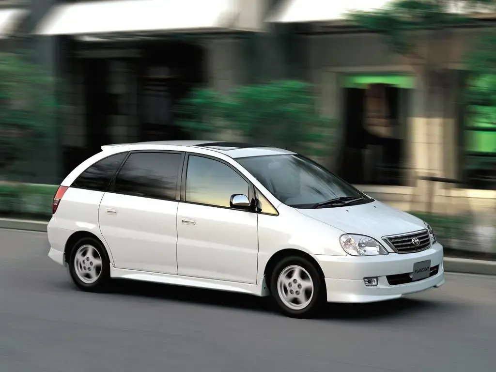 Toyota Nadia рестайлинг 2001, минивэн, 1 поколение, XN10 (04.2001 - 08.2003)