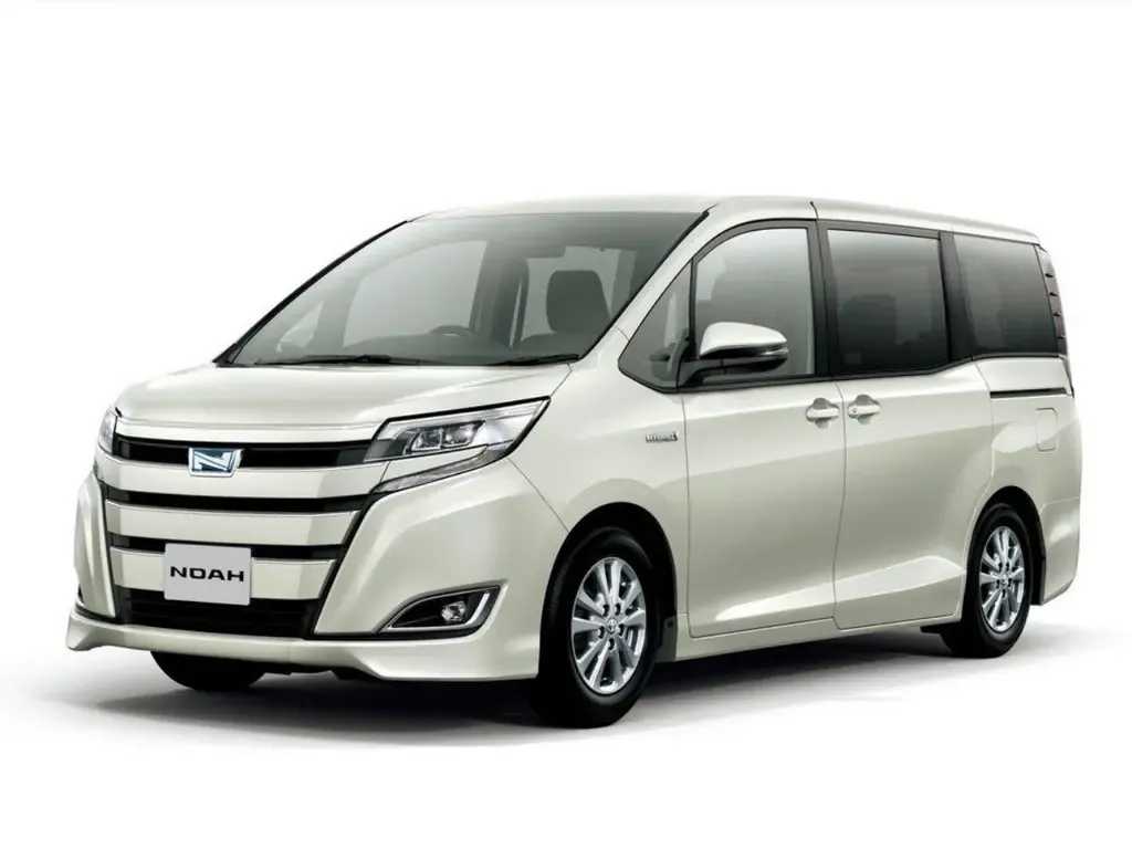 Toyota Noah рестайлинг 2017, минивэн, 3 поколение, R80 (07.2017 - 12.2021)
