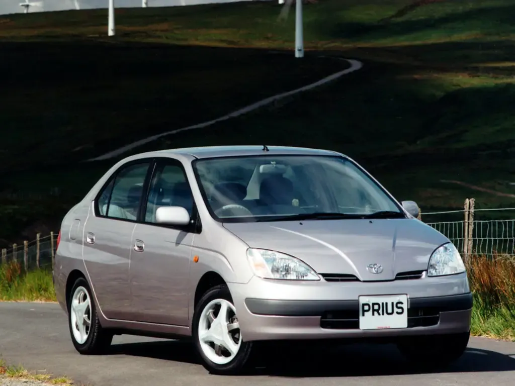 Toyota Prius 1997, седан, 1 поколение, NHW10 (10.1997 - 04.2000)