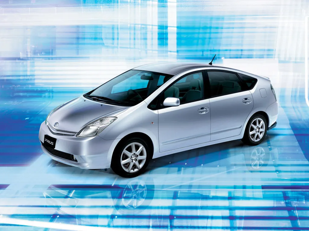 Toyota Prius рестайлинг 2005, лифтбек, 2 поколение, NHW20 (11.2005 - 12.2011)