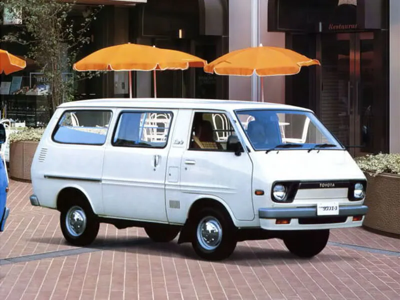 Toyota Town Ace рестайлинг 1979, минивэн, 1 поколение, R10 (10.1979 - 10.1982)
