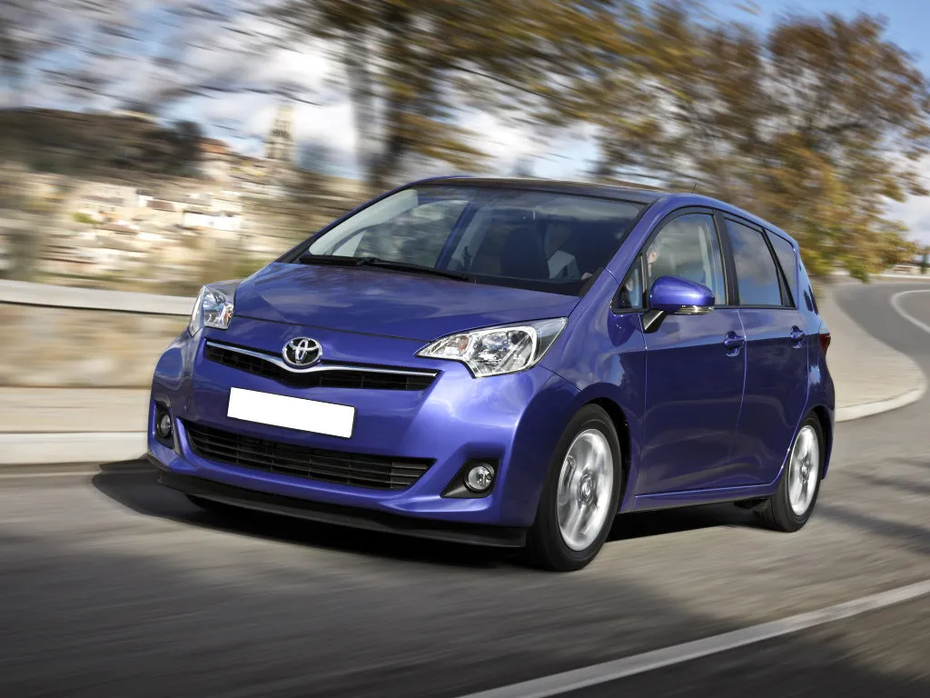 Toyota Verso-S 2010, хэтчбек 5 дв., 1 поколение, P120 (11.2010 - 05.2014)