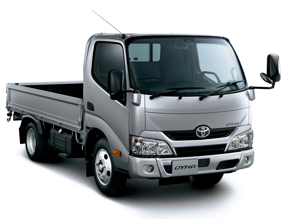 Toyota Dyna рестайлинг 2016, бортовой грузовик, 8 поколение (04.2016 - 04.2019)