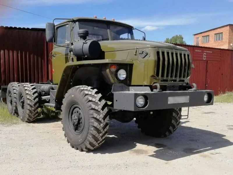 Урал 5557 рестайлинг 1996, шасси, 1 поколение (01.1996 - н.в.)