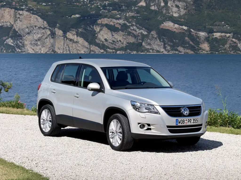 Volkswagen Tiguan 2006, джип/suv 5 дв., 1 поколение, NF (12.2006 - 07.2011)
