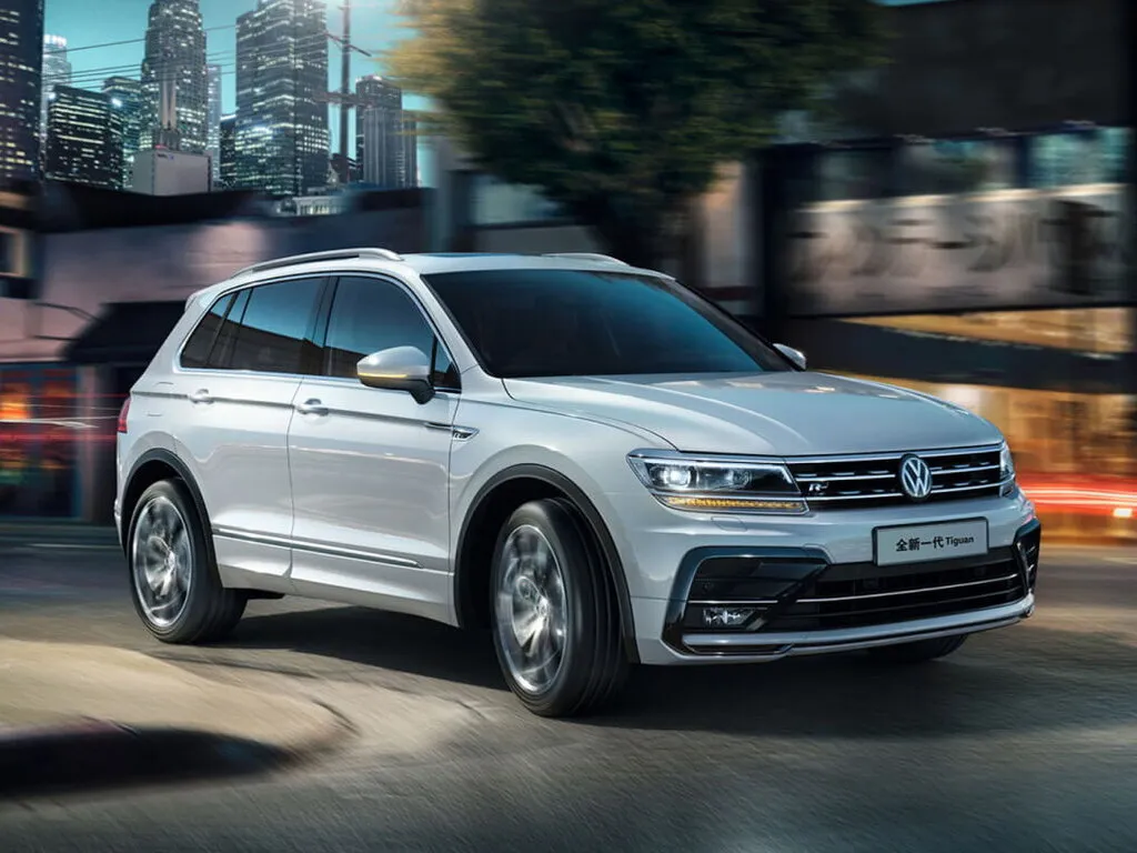 Volkswagen Tiguan рестайлинг 2016, джип/suv 5 дв., 2 поколение, Mk 2 (01.2016 - н.в.)