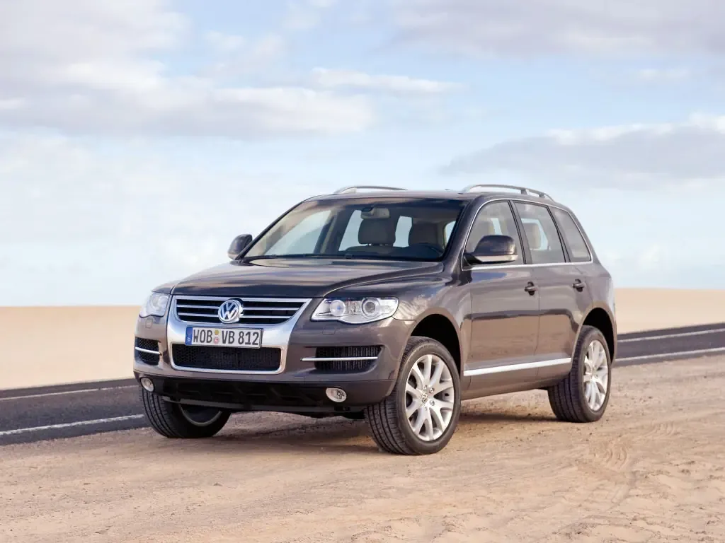 Volkswagen Touareg рестайлинг 2006, джип/suv 5 дв., 1 поколение, GP (11.2006 - 02.2010)