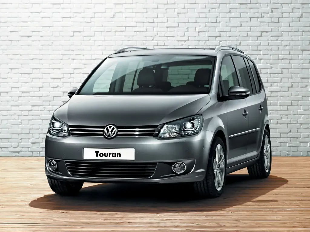 Volkswagen Touran 2-й рестайлинг 2010, минивэн, 1 поколение, 1T (05.2010 - 10.2015)