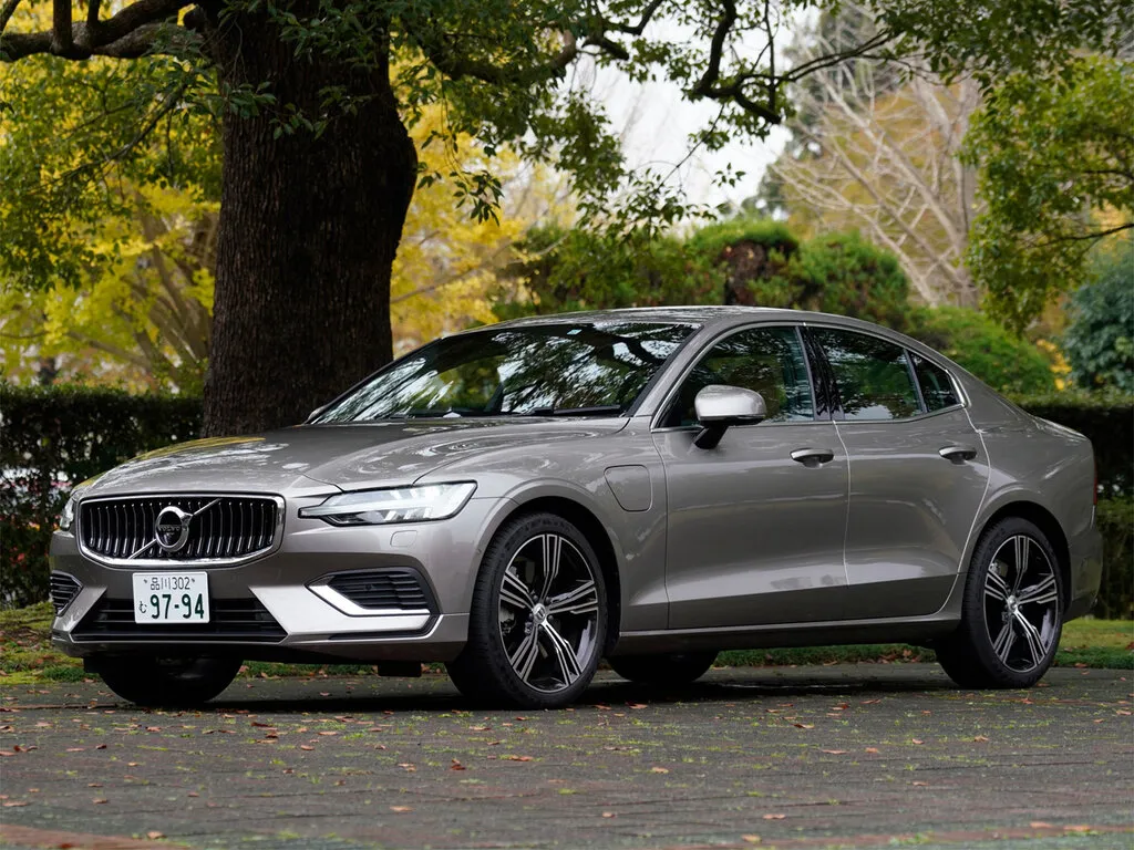 Volvo S60 2019, седан, 3 поколение (11.2019 - н.в.)