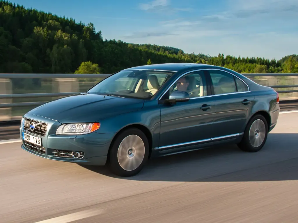 Volvo S80 рестайлинг 2010, седан, 2 поколение (04.2010 - 07.2013)