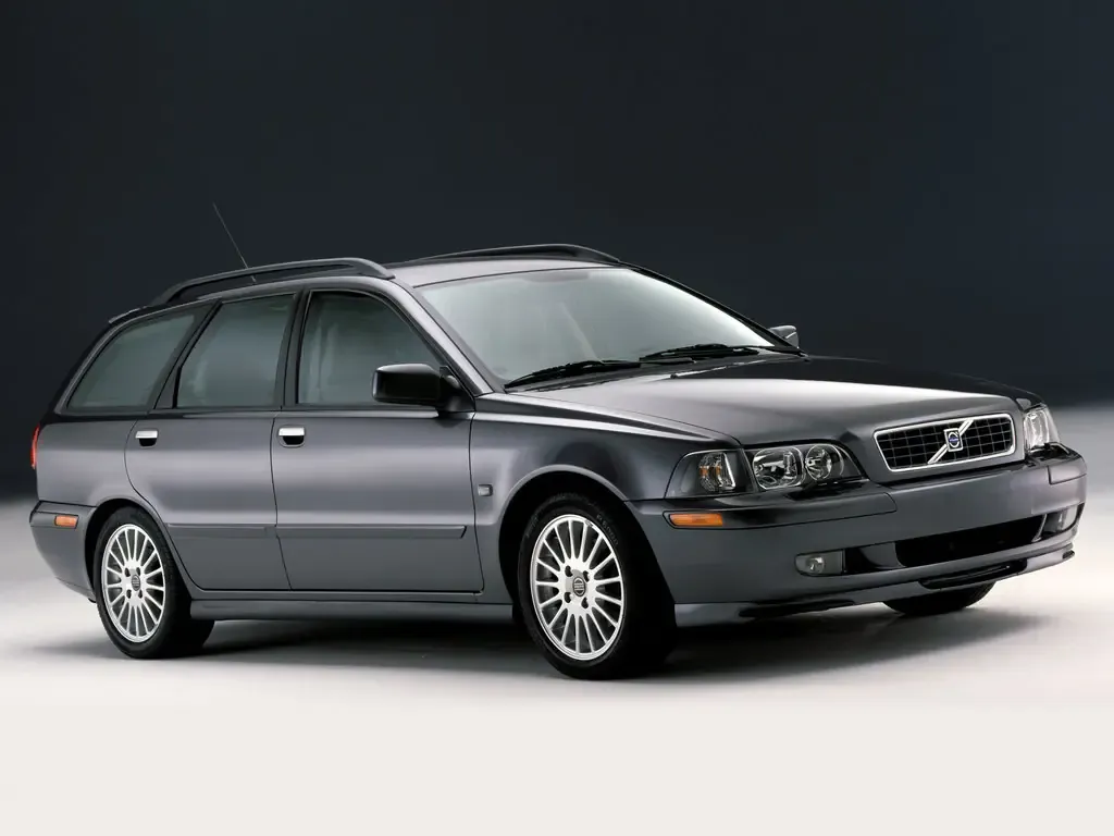 Volvo V40 рестайлинг 2000, универсал, 1 поколение (04.2000 - 05.2004)