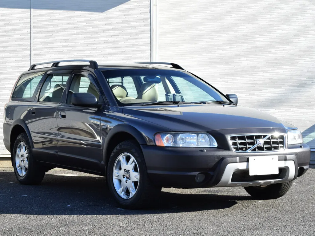 Volvo XC70 рестайлинг 2004, универсал, 2 поколение (10.2004 - 10.2007)
