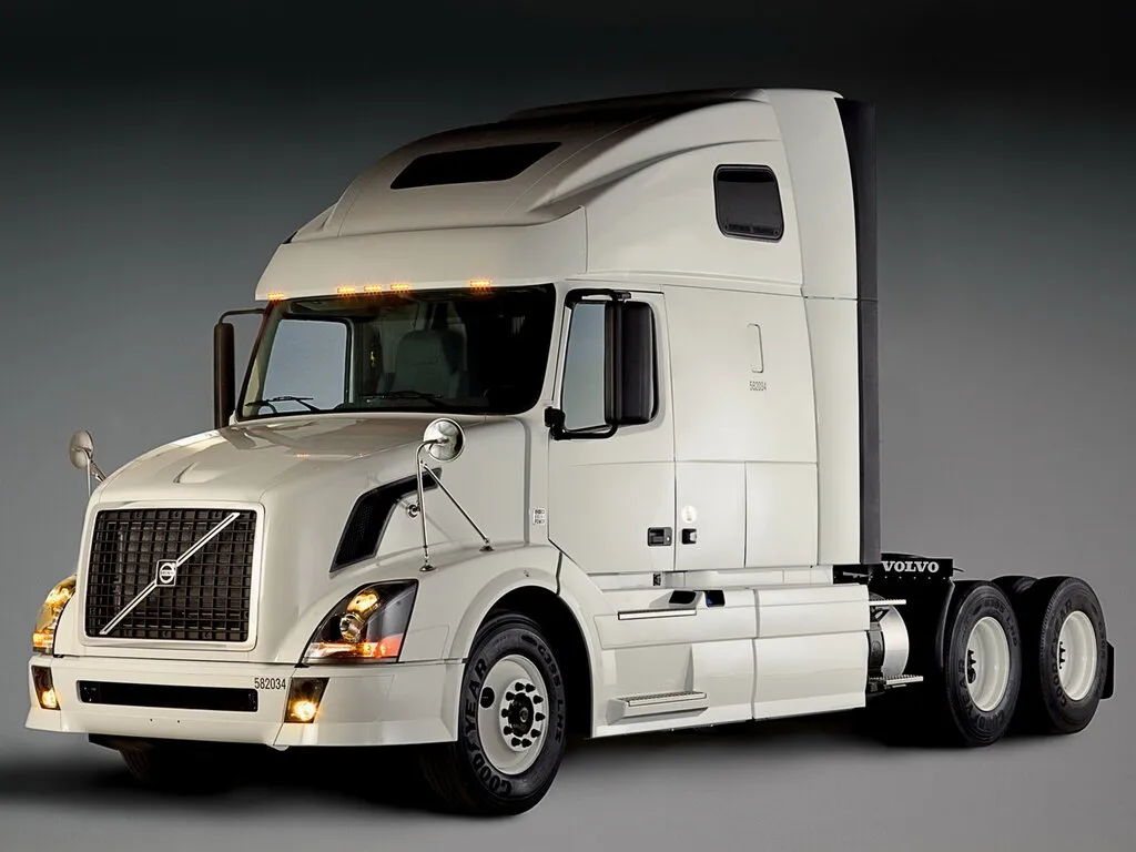 Volvo VNL Series рестайлинг 2002, седельный тягач, 1 поколение (04.2002 - 08.2017)