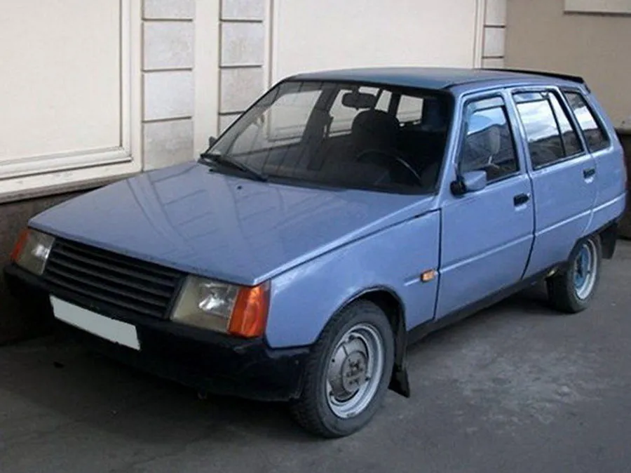 ЗАЗ Дана 1994, хэтчбек 5 дв., 1 поколение (03.1994 - 09.1997)